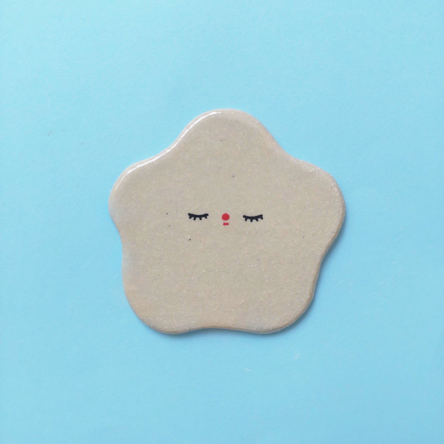 melty pierrot coaster - cream - glazed